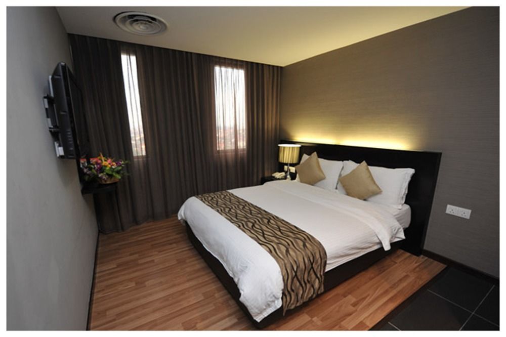 11@Century Hotel Johor Bahru Exterior foto